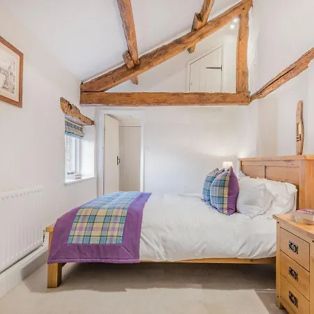 Wicklow Barn * 보우랜드 브리지